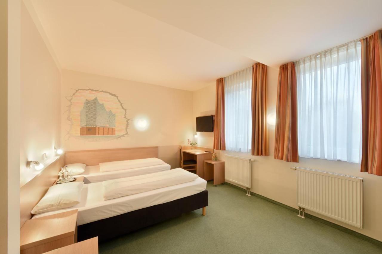 Meinhotel 함브루크 외부 사진