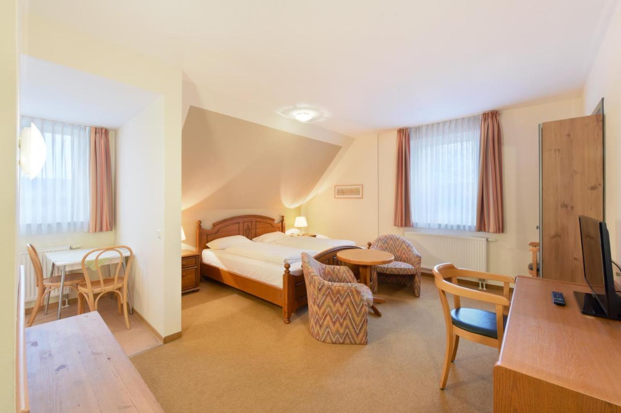 Meinhotel 함브루크 외부 사진