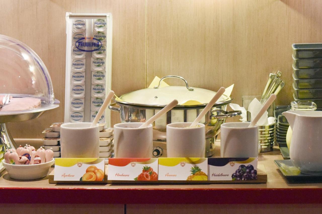 Meinhotel 함브루크 외부 사진
