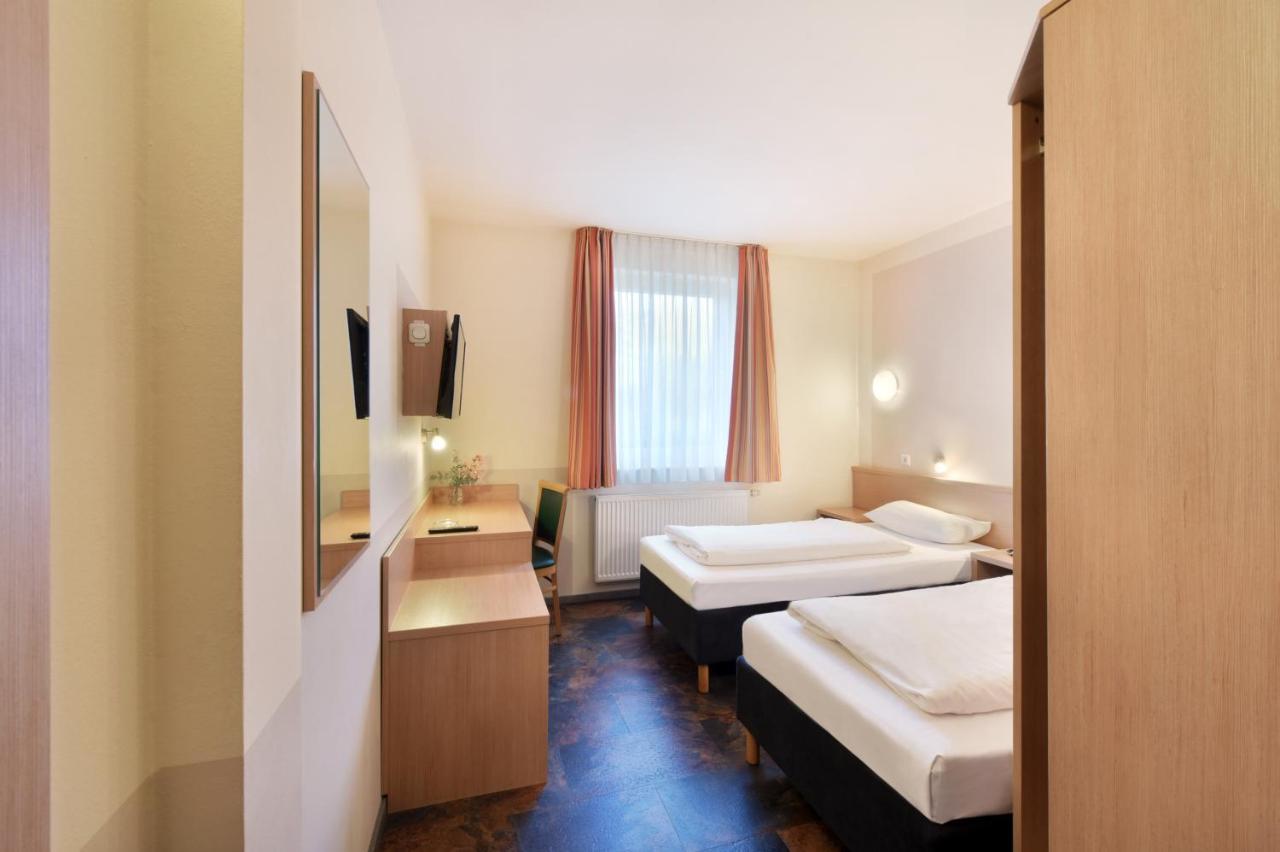 Meinhotel 함브루크 외부 사진